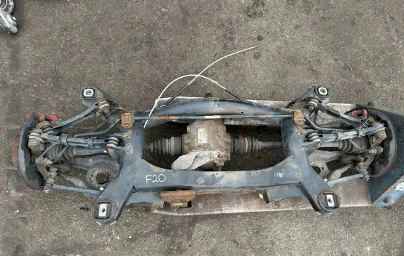 BMW 1 F20 F21 Rear axle beam 7605591 0722112009080003 EAAD321306
