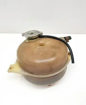 Mercedes-Benz SLC C107 Coolant expansion tank/reservoir A1075000149 1075000149