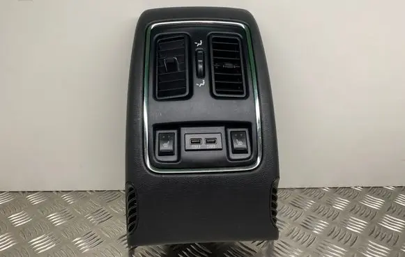 Jeep Grand Cherokee Rear air vent grill X96006401BL