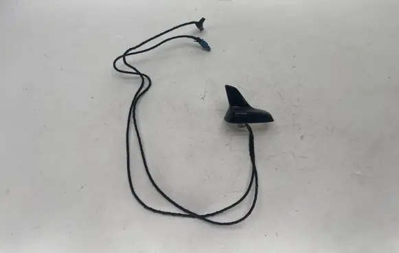 Audi Q7 4L Aerial GPS antenna 4L0035503L