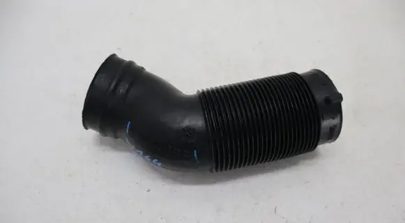 Mercedes-Benz ML W164 Air intake duct part A1645051761