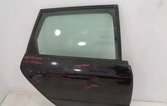 Audi A3 S3 8P Rear door