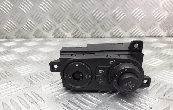 Chevrolet Epica Light relay XI8G15