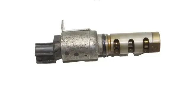 Lexus GS 300 350 430 450H Oil pressure sensor 338010