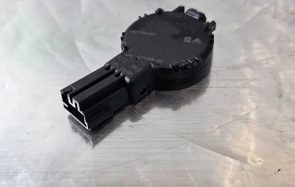 Peugeot 308 Rain sensor 9807156080