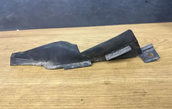 Opel Insignia A Wiper trim 1154682