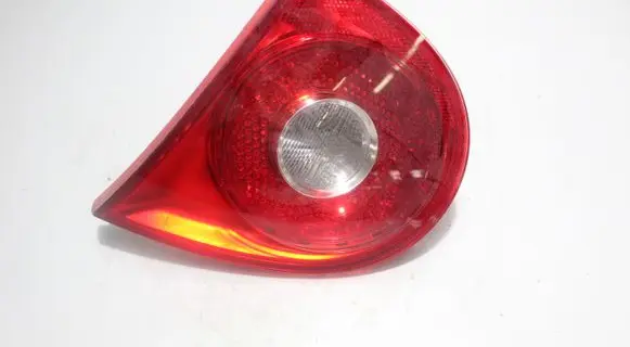 Volkswagen Golf V Tailgate rear/tail lights
