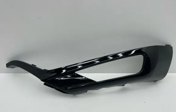 Volvo XC90 Front bumper splitter molding 31333800