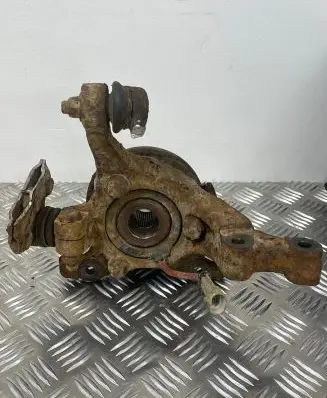 Opel Zafira B Front wheel hub