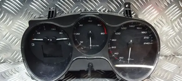 Seat Altea Tachometer 1P0920810F