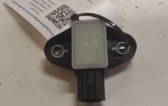 Volkswagen PASSAT B6 Airbag deployment crash/impact sensor 35080303 24088086KT