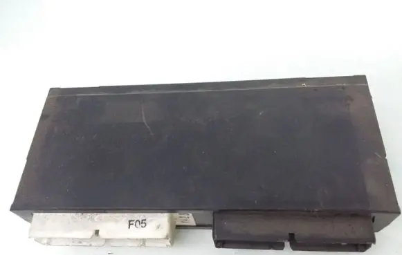 BMW 5 E34 Comfort/convenience module 1379741 61351379741