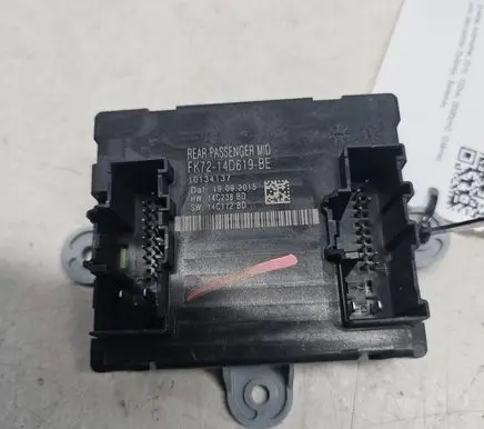 Jaguar XE Door control unit/module FK7214D619BE