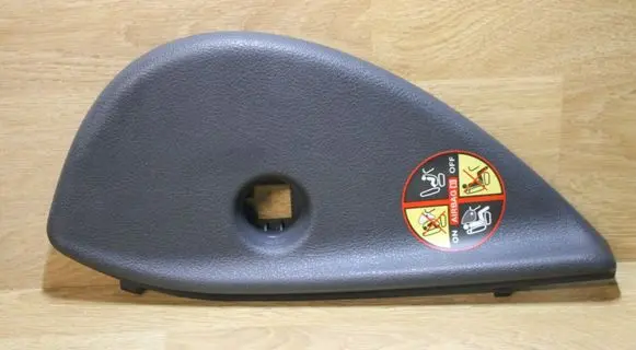 Renault Laguna II Dashboard side end trim 8200243725