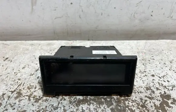Volvo V50 Screen/display/small screen 8696495 69594030 000000061913