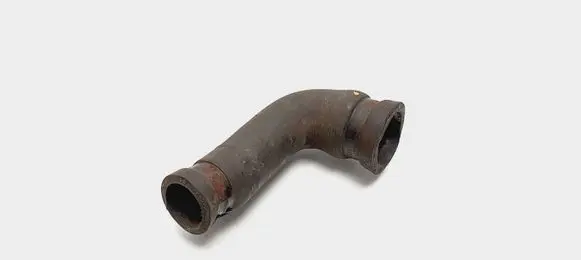 Audi A4 S4 B5 8D Engine coolant pipe/hose 048121063
