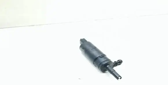 BMW X5 E53 Headlight washer pump 8377430