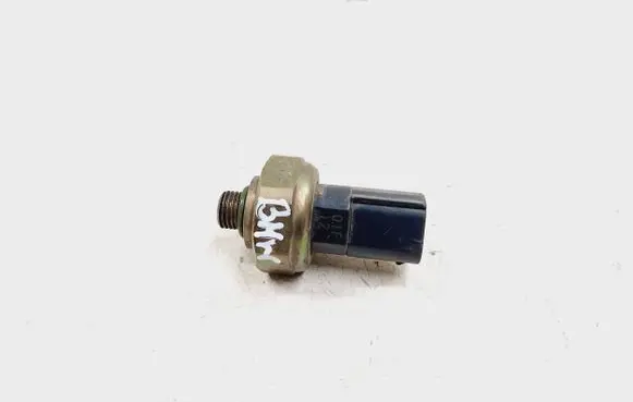 BMW 5 E60 E61 Air conditioning (A/C) pressure sensor 64538370623 8370623