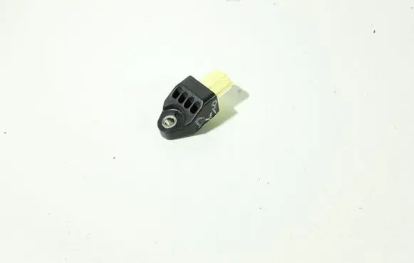 Toyota Yaris Airbag deployment crash/impact sensor 898310D090 831A4219A