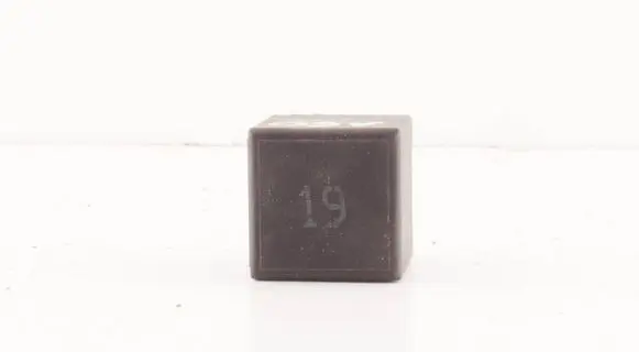Volkswagen PASSAT B4 Other relay 191955531 72WV006