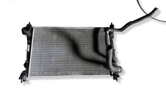 Opel Combo D Coolant radiator 95007T01