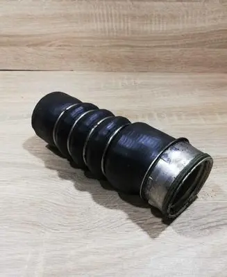 Volkswagen Golf Plus Intercooler hose/pipe 3C0146834L S20846A