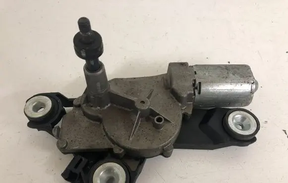 Mazda 3 I Rear window wiper motor F00S2B2160 BP4K67450