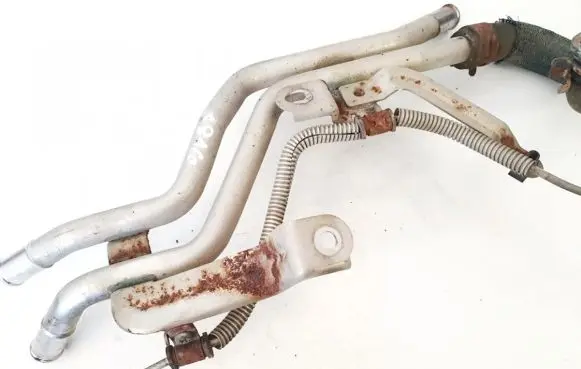 Toyota Auris 150 Engine coolant pipe/hose