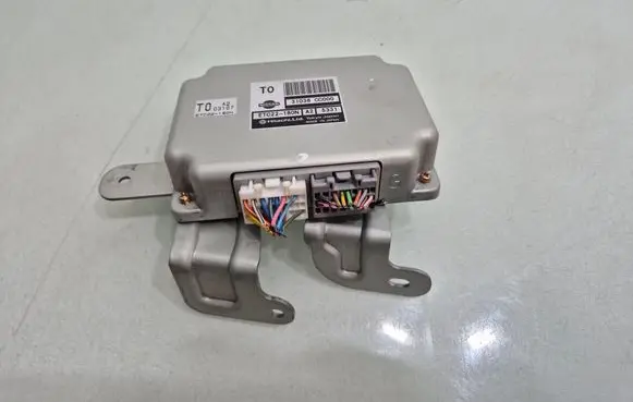 Nissan Murano Z50 Gearbox control unit/module 31036CC000