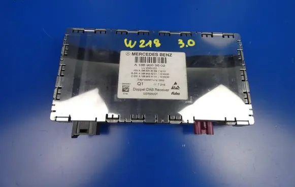 Mercedes-Benz CLS C218 X218 Antenna control unit A1669003602 A1668202089 A1669024201