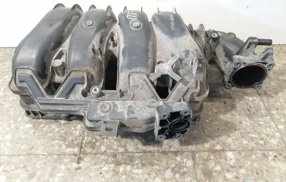 Lexus NX Intake manifold