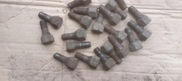 Peugeot Boxer Nuts/bolts 