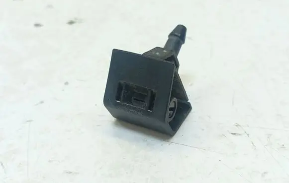 Nissan Qashqai Windshield washer spray nozzle 28932JD000