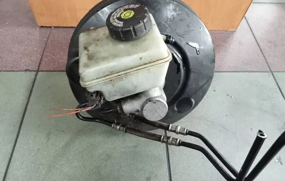 Opel Astra H Brake booster 13142362 360573521 03786478024