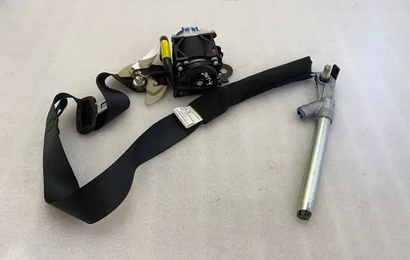 Mitsubishi Outlander Front seatbelt TKAH2EN306 0641142