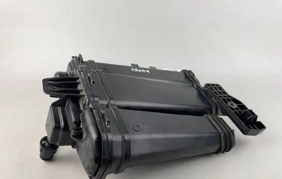 Seat Arona Active carbon filter fuel vapour canister 2Q0201801A