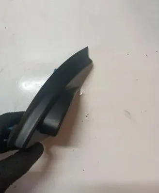 Front door high frequency speaker