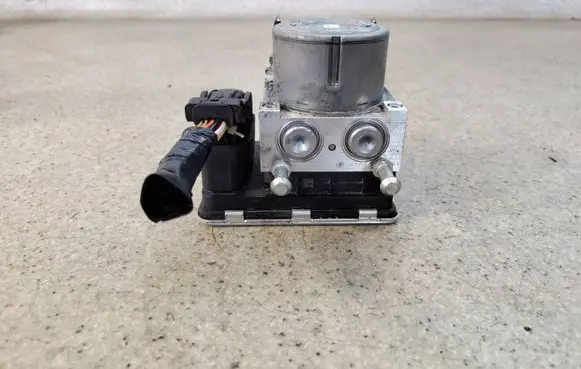 Subaru XV II ABS Pump 27536AL04004 27536AL040
