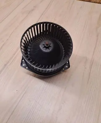 Opel Agila A Heater fan/blower 1736007301