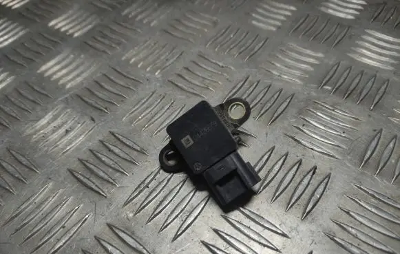 Opel Insignia A Air pressure sensor 24426679 2352