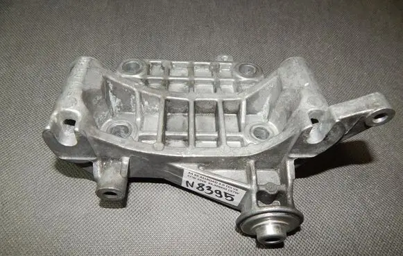Audi A4 S4 B8 8K Generator/alternator bracket 059903143S