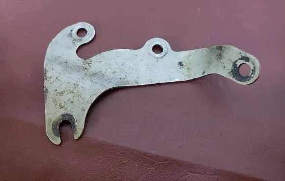BMW 3 F30 F35 F31 Muffler mount bracket/holder 7606138 18307606138