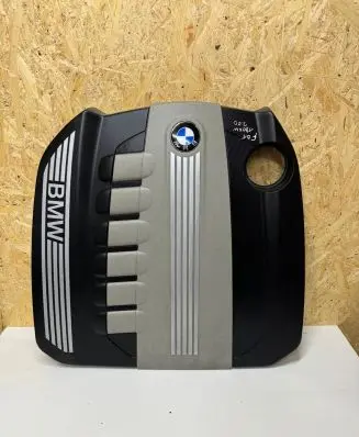 BMW 7 F01 F02 F03 F04 Engine cover (trim) 13717802848