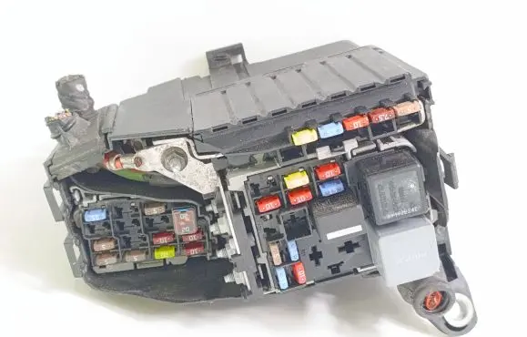Volvo V70 Fuse box set 6G9T14A076