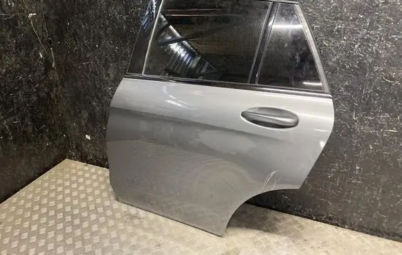 Mercedes-Benz GLC X253 C253 Rear door 