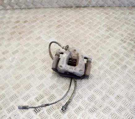 BMW i3 Front brake caliper 54401A