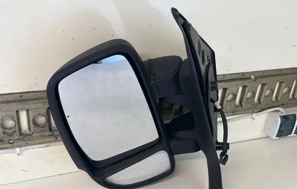 Renault Master III Front door electric wing mirror 963020134R