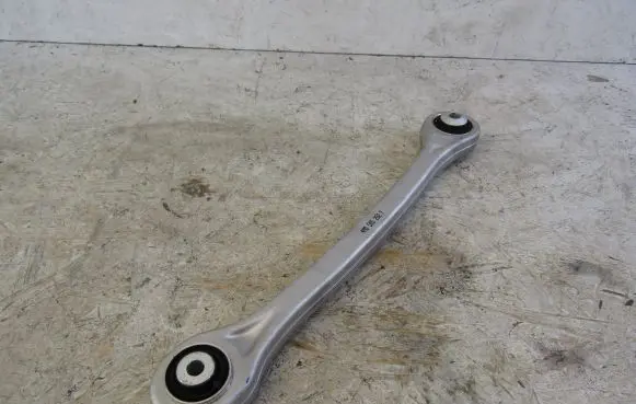 Audi Q7 4M Rear control arm 4M0505425F