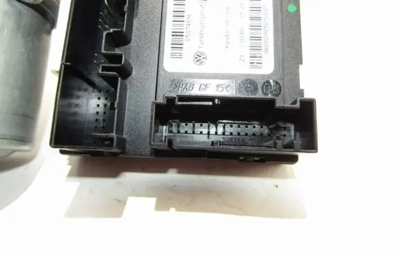 Audi A3 S3 A3 Sportback 8P Rear door window regulator motor 8P4959802D
