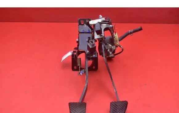 Hyundai i20 (GB IB) Accelerator throttle pedal 32802-1J500